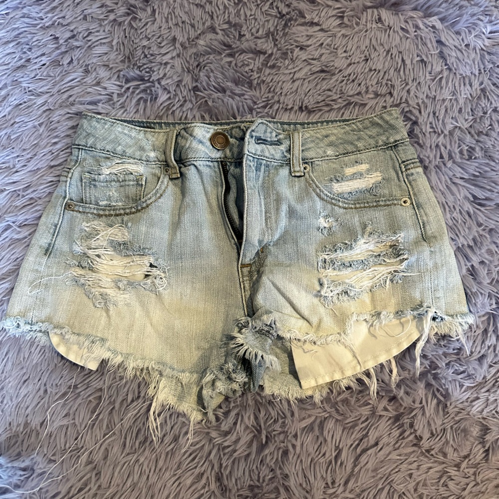 American Eagle High-rise Festival Shorts